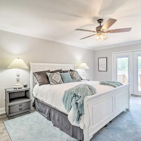 Waterfront Lake Sinclair Home With Boat Dock! ميلدغفيل المظهر الخارجي الصورة