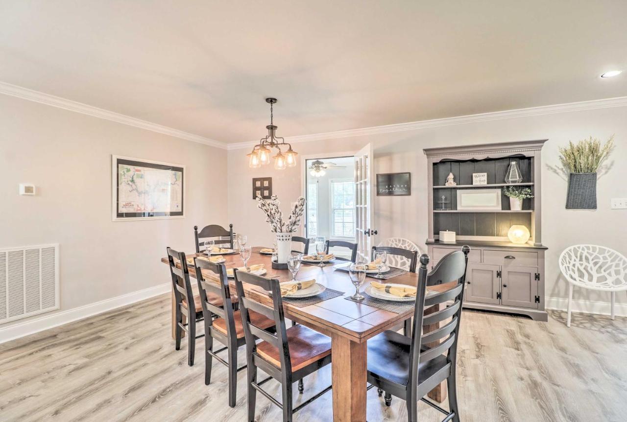 Waterfront Lake Sinclair Home With Boat Dock! ميلدغفيل المظهر الخارجي الصورة