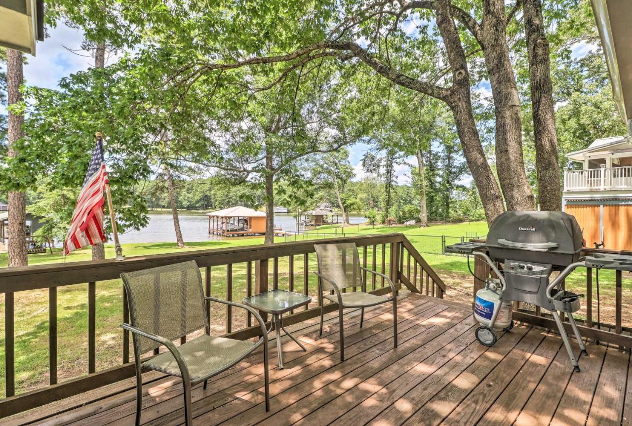 Waterfront Lake Sinclair Home With Boat Dock! ميلدغفيل المظهر الخارجي الصورة