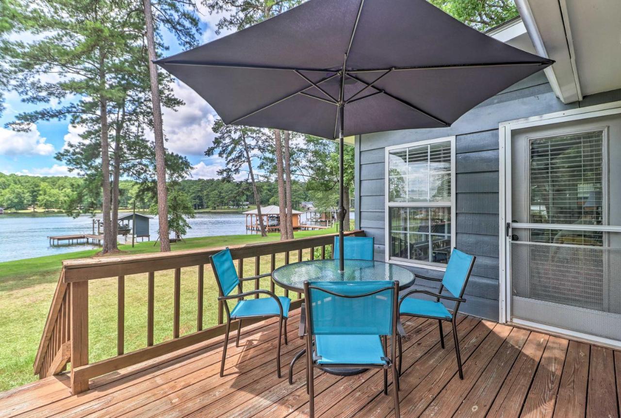 Waterfront Lake Sinclair Home With Boat Dock! ميلدغفيل المظهر الخارجي الصورة